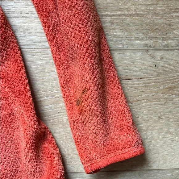 Patagonia Vibrant Orange Snap Fleece - Picture 4 of 4